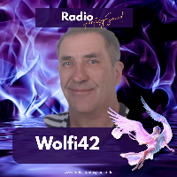 wolfi42 